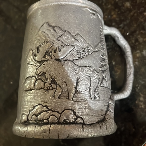 Pewter Wildlife lodge Bear Moose Mug Beer Outdoor Camping new great gift holiday - Picture 2 of 4